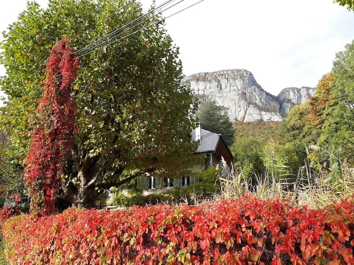 Appartement Tout Confort Dans Maison De Charme Saint-Jean-d'Arvey
